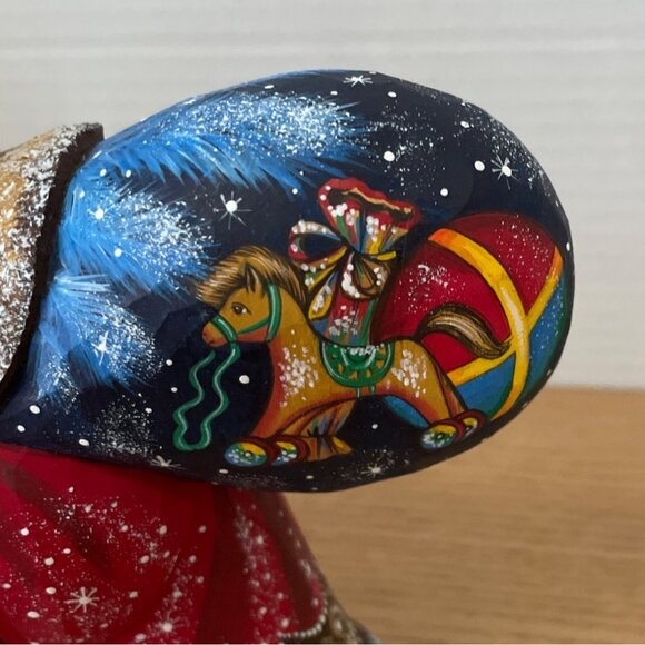 G.DeBrekht Happy traveler Santa Wood Hand Carved Painted Signed Christmas Decor - Picture 5 of 11